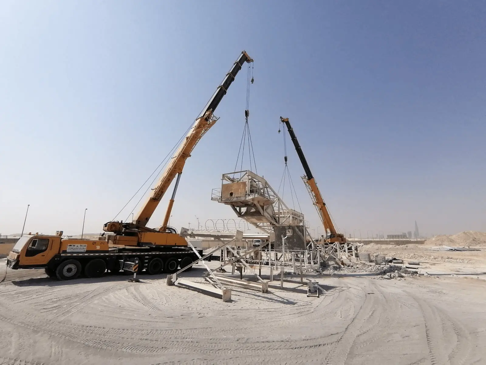 معدات للايجار في جدة