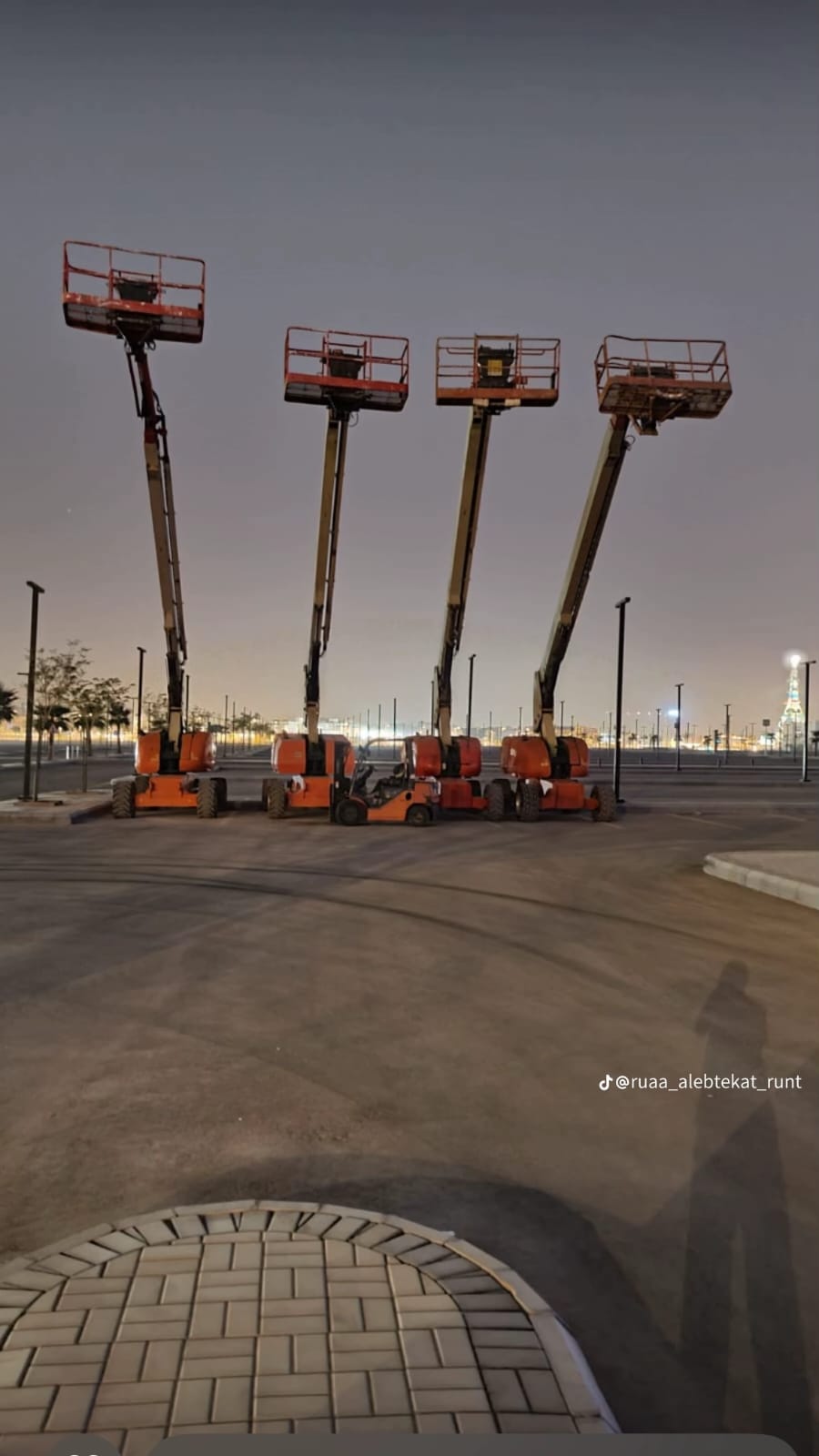 مان لفت صغير للايجار في جدة